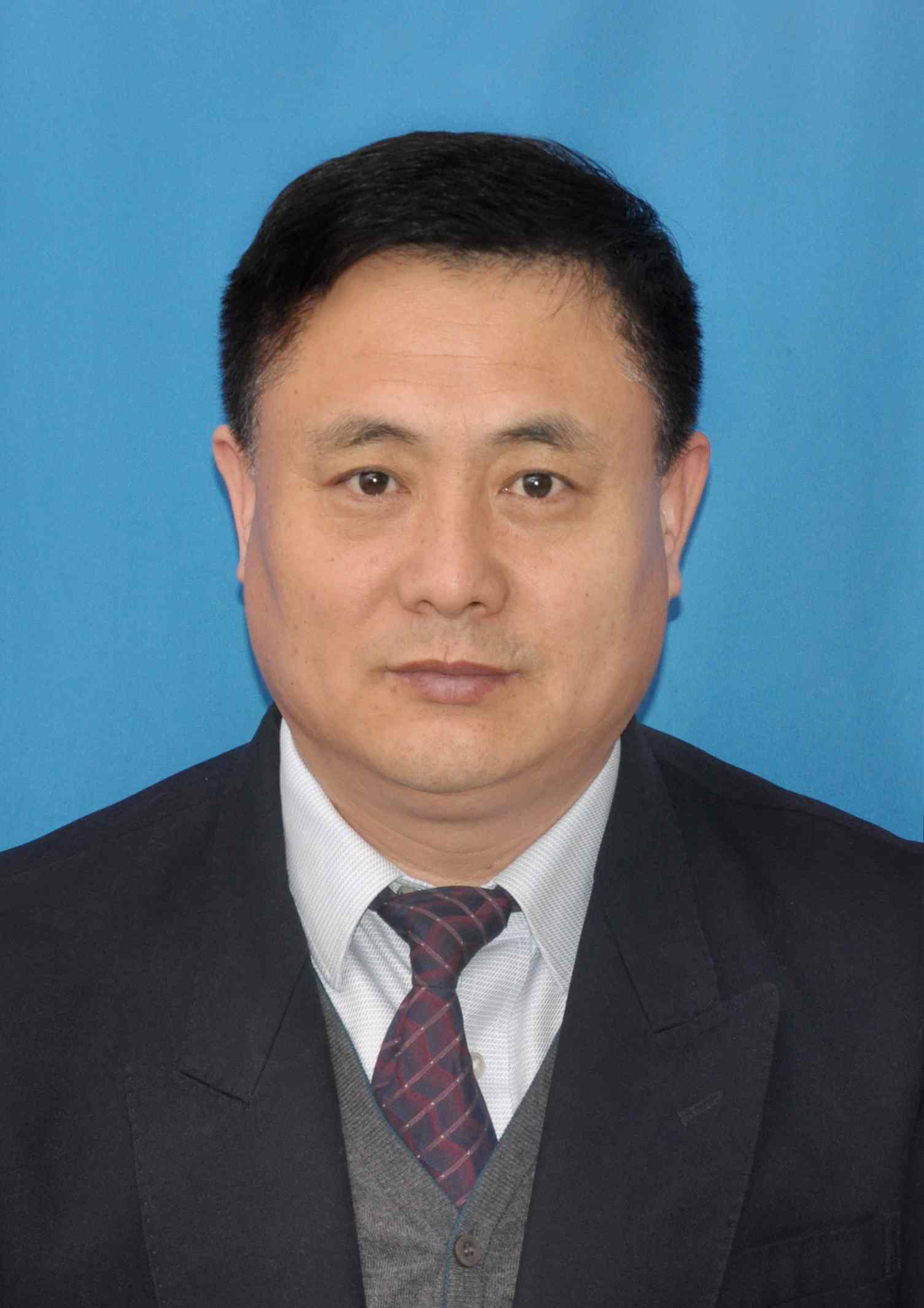 马东亮
